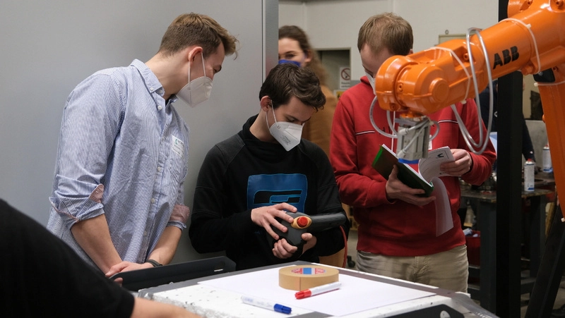 Students program robots