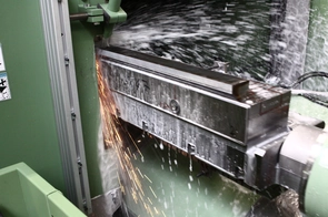 Robot-controlled feeding systems