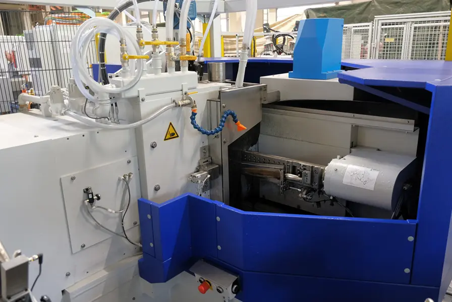 Machines for individual workpieces