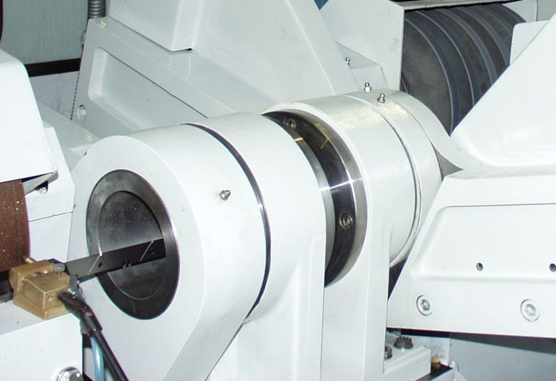 Bandstahlschleifmaschine – Baureihe BSM3000/D für beidseitige Bearbeitung – Bild 3