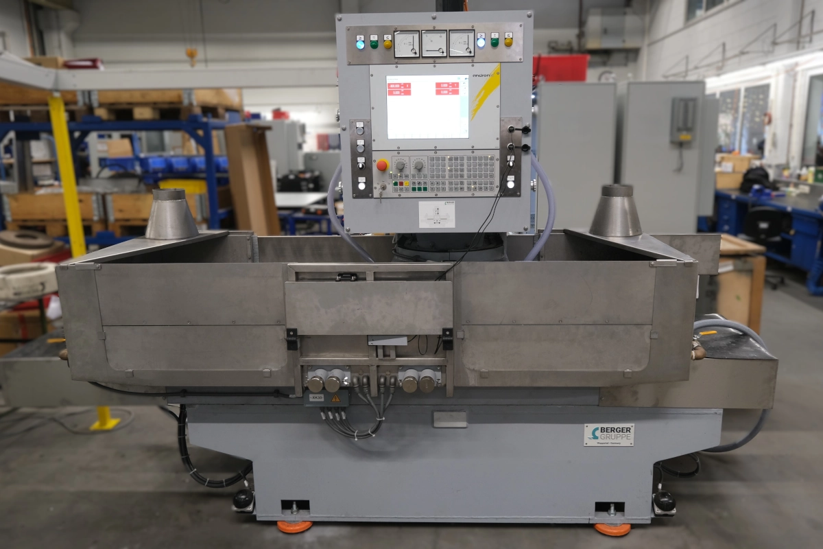 Robotic system – RSP/5F/3R series for deburring and milling die-cast parts - Image 2