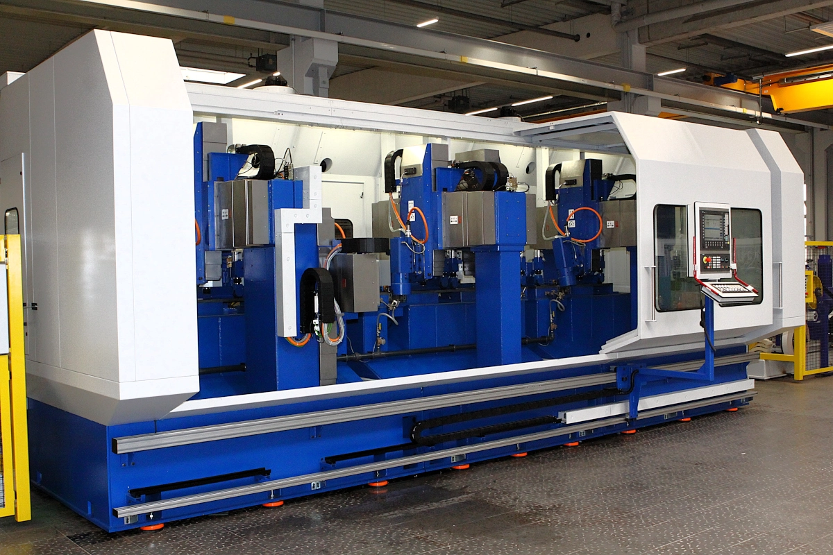 Steel strip grinding machine - BDG1500 series for squeegees - Image 3