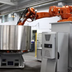 Robotersystem zum Schleifen von Großteilen