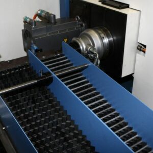 Step conveyor